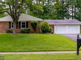 8809 Skyron Pl, Springfield, VA 22153