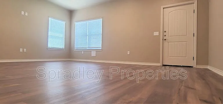 1032B Hibiscus Dr — Photo 3