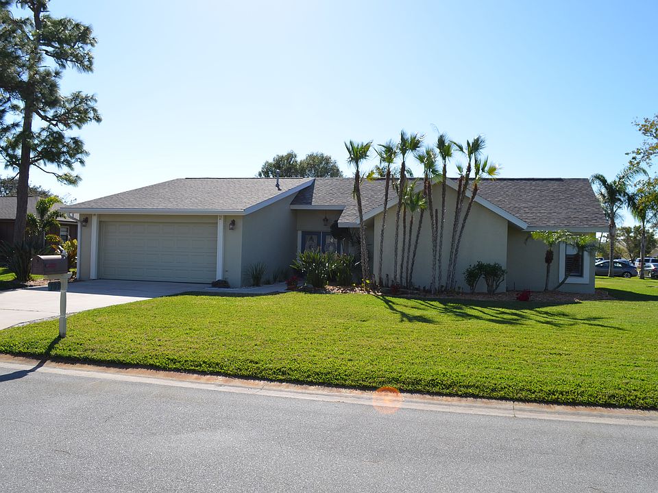 1st image of 709 Turnberry Dr