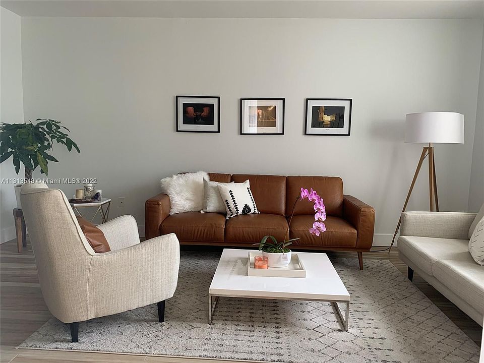 1st image of 4275 NE 10th Ct #4274