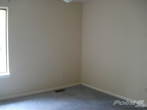 2nd image of 5860 Artesian Dr