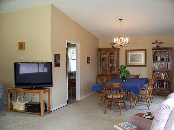 4th image of 180 Faith Ann St