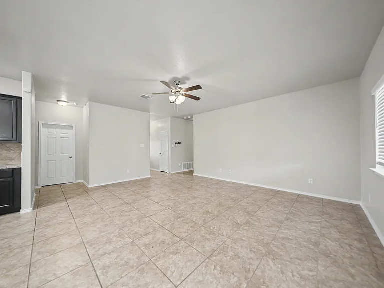 9405 Glynhill Ct — Photo 9