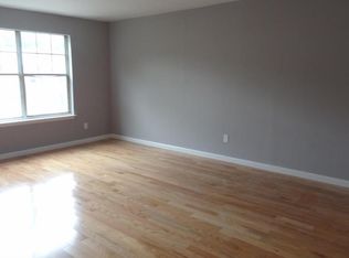 9444 Woodbridge Rd, Philadelphia, PA 19114