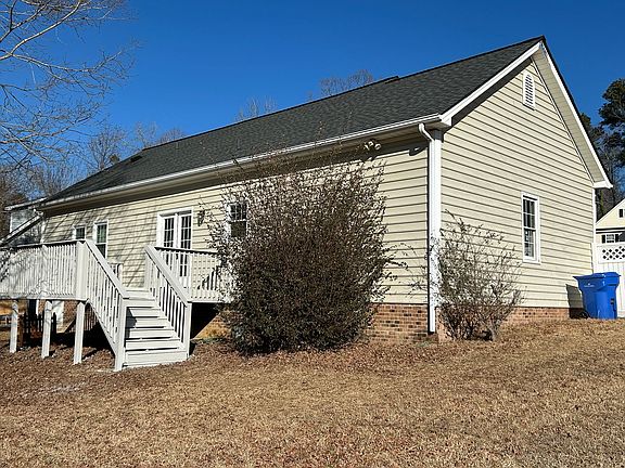 3rd image of 504 Quest Ridge Dr