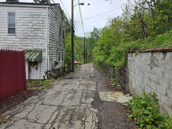 4th image of H 1315th Ln