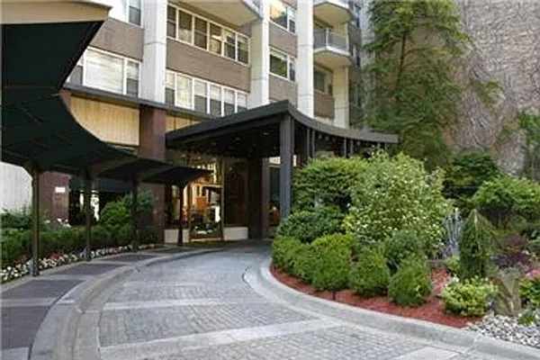 Sold by Town Residential | media 34