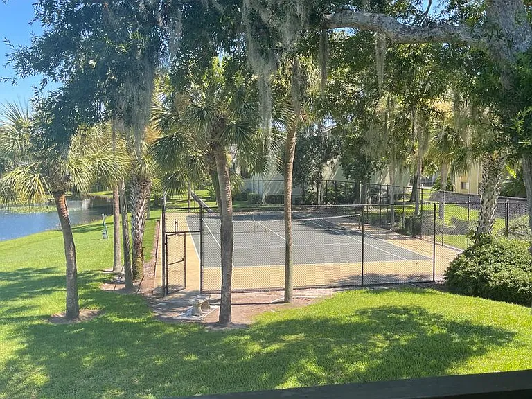 926 Lake Destiny Rd #G — Photo 22