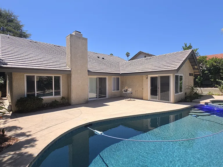 2794 Parkview Dr — Photo 18