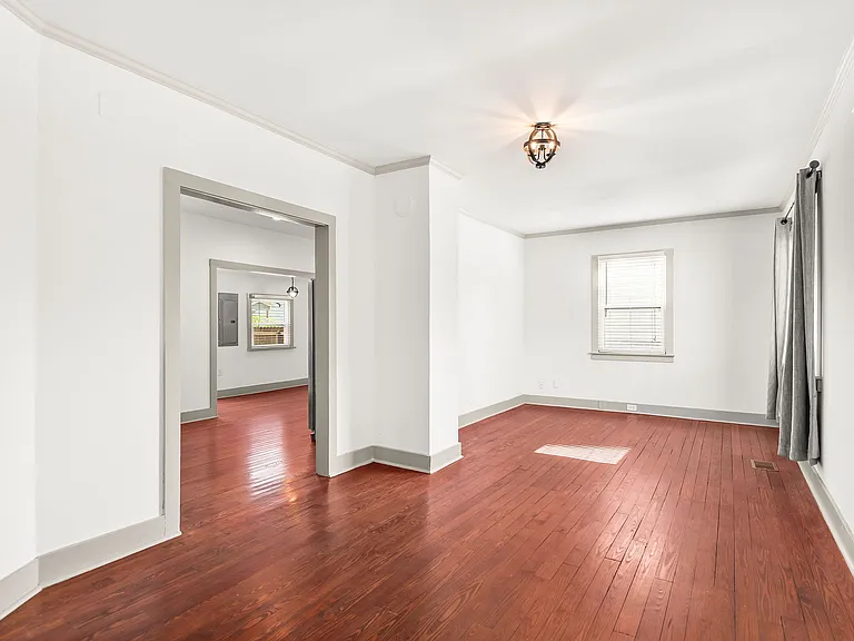 107 Wilmington St — Photo 1
