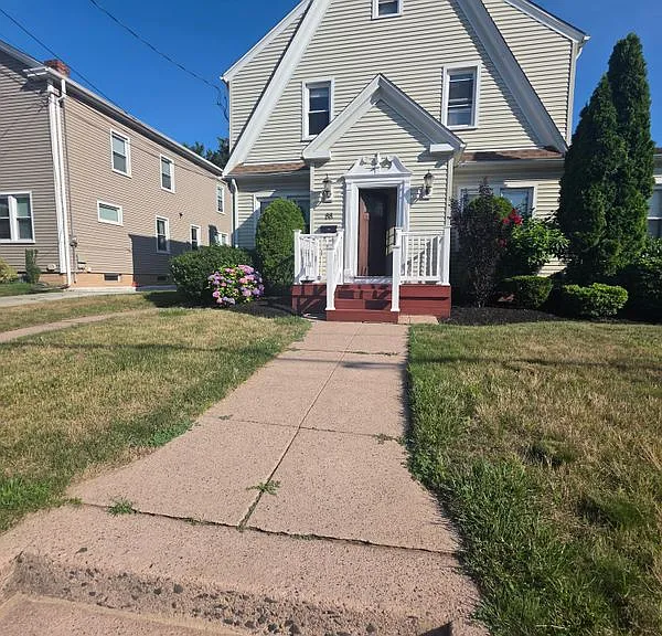 88 E Brown St #1 — Photo 15