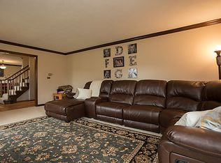 4N415 Citation Ln, Elburn, IL 60119