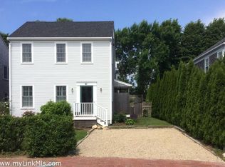 87 Goldfinch Dr, Nantucket, MA 02554
