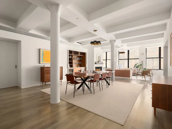 8 West 19th Street image 1 of 22