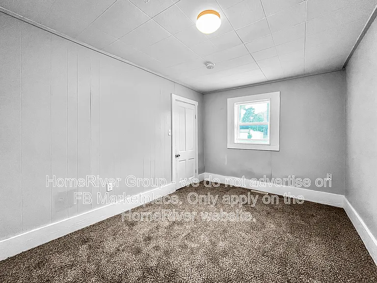 2304 Walnut St — Photo 7