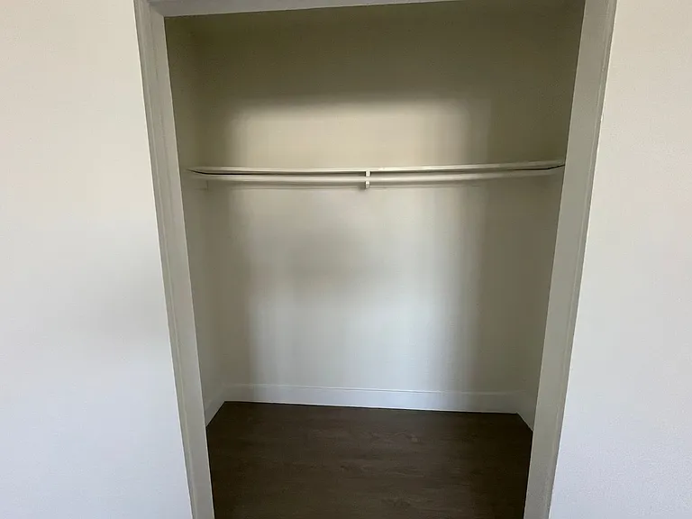 1101 Saint Louis Ave #7 — Photo 31