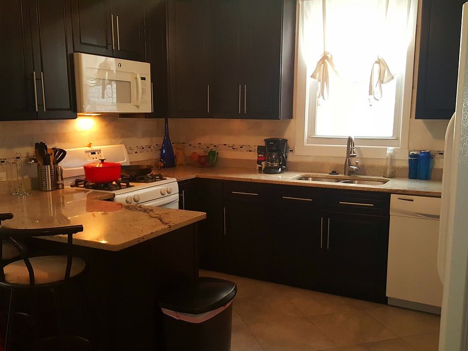 1st image of 4233 N Central Park Ave APT 1