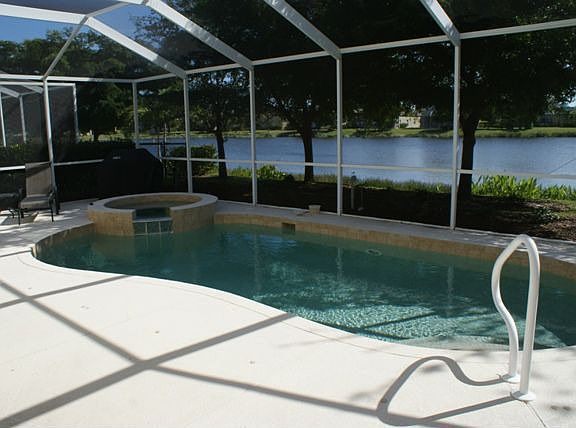 Your own private pool in addtion to community pool