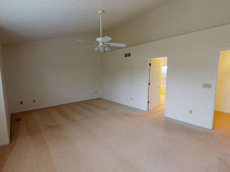 6498 Ringsend Ct — Photo 29