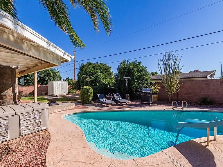 8743 E Keim Dr — Photo 20
