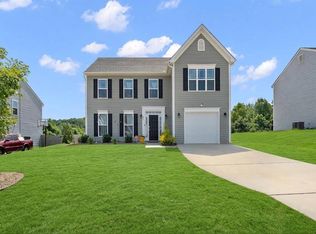 230 Rosewood Ln, Youngsville, NC 27596
