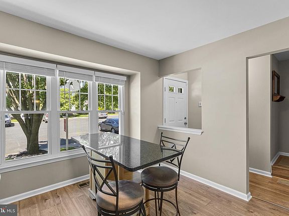 3rd image of 3371 Garrison Cir