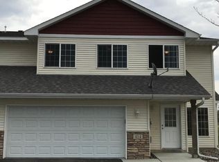 414 Cedar Pl, Maple Lake, MN 55358