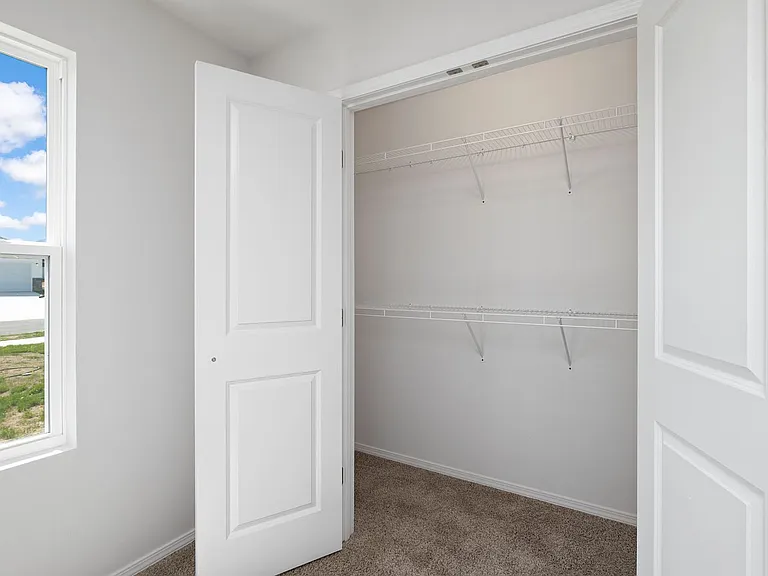 122 Pin Oak Dr — Photo 3