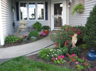 E9205 Pebblebeach Dr, Wisconsin Dells, WI 53965