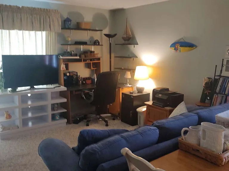 7151 Dell Rd #4 — Photo 8