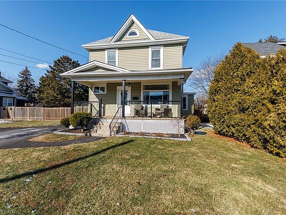 2nd image of 11 Fairview Rd