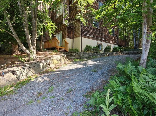 61 Meadowlark Ln
