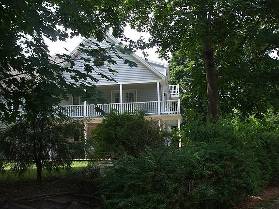 Master bedroom Balcony View