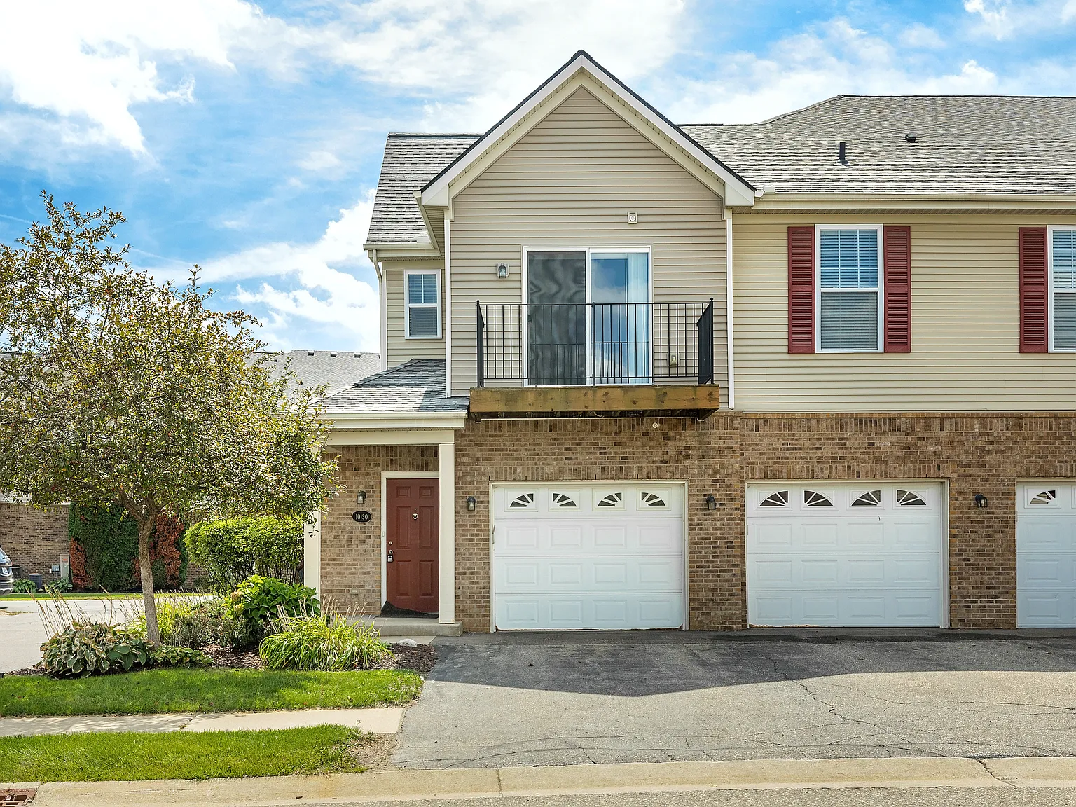 2 bed, 1246 sqft, $1,795 — Photo 1