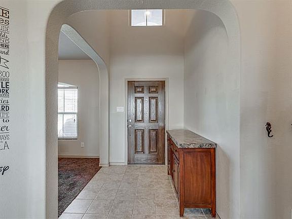 5th image of 1036 Doe Meadow Dr