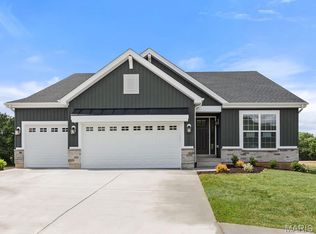 4933 Nadine Ln, Saint Louis, MO 63129