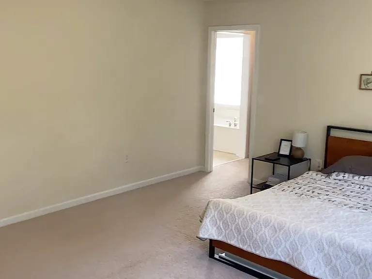 1041 Holtridge Dr — Photo 20