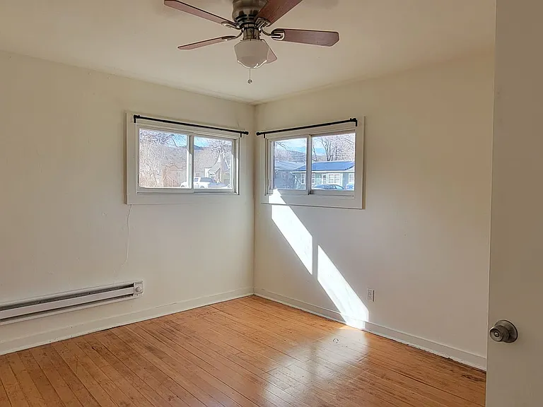 930 Barr Ave — Photo 11