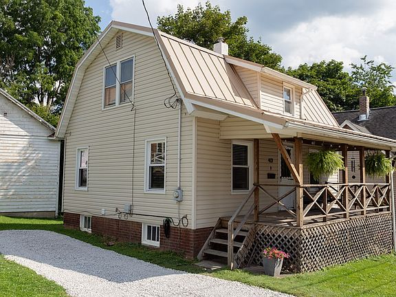 2nd image of 401 Dorchester St