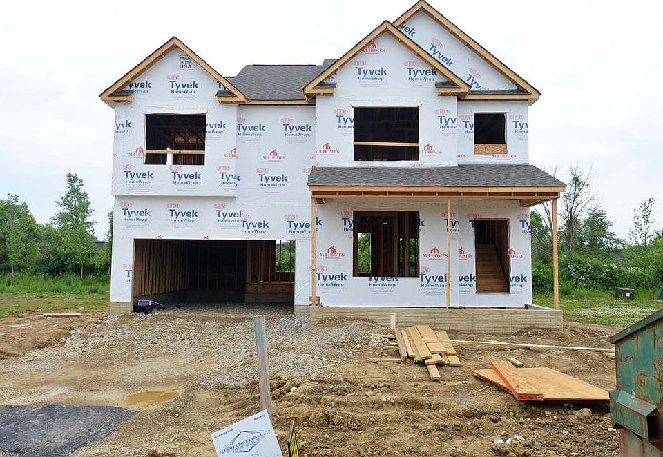 Located on 0515 in Cedar Run in Blacklick, OH