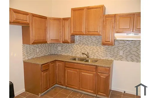 136 N Calaveras St Photo 1
