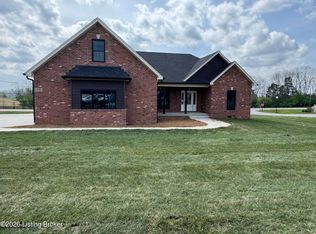 103 Brennan Ct, Shepherdsville, KY 40165
