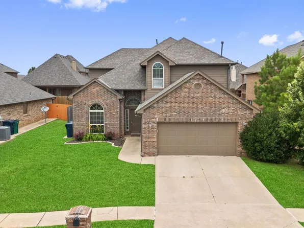 2305 NW 154th St, Edmond, OK 73013