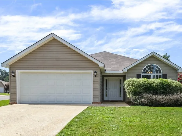 3306 Willow Ridge Dr, Tuscaloosa, AL 35405