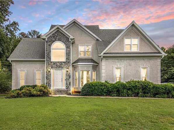 280 Northcrest Dr, Newnan, GA 30265