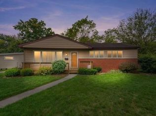 2816 Cranbrook Rd, Ann Arbor, MI 48104
