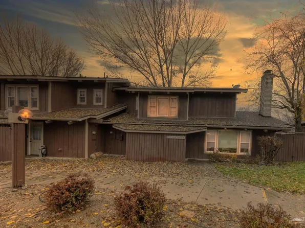 93 Meadow Lakes Dr, Tehachapi, CA 93561