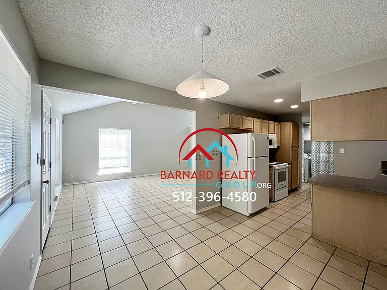 127 Crest Dr — Photo 4