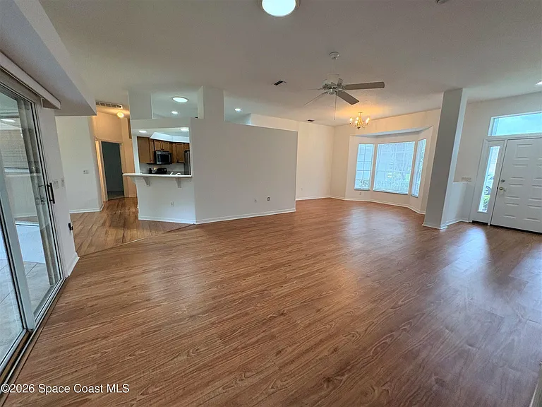 691 Linville Falls Dr — Photo 9