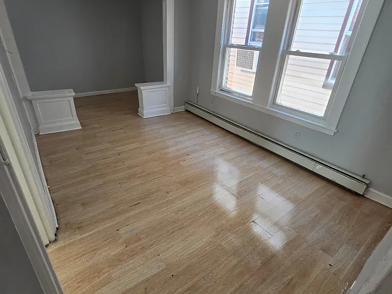 158 Parker St #2 — Photo 4